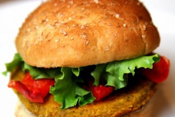 Hey, Vegans! Complete-Protein Meals Under 400 Calories