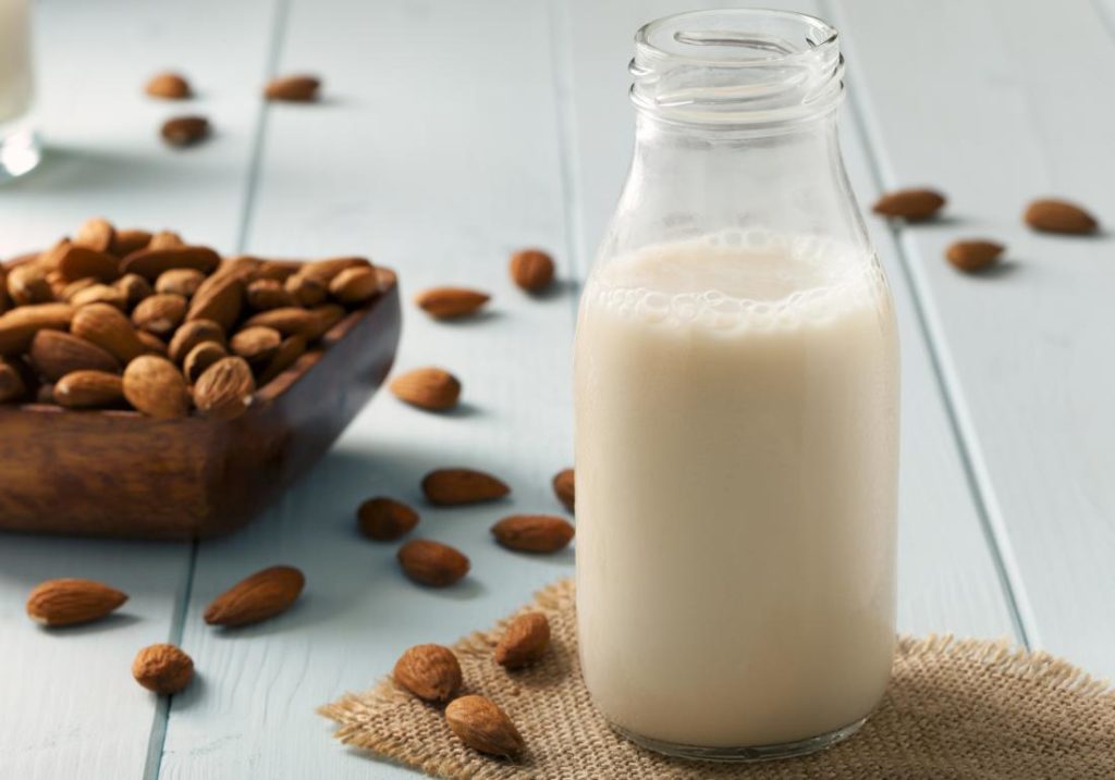 Is Almond Milk a good alternative to Cow’s Milk?