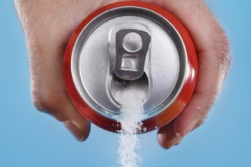 7 Immediate Effects of Drinking Soda