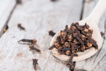 Drink Clove Water everyday for these Amazing Benefits